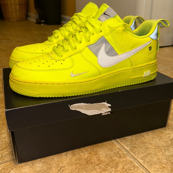Nike Air force neon size 13 clean with little marks - Picture 1 of 4